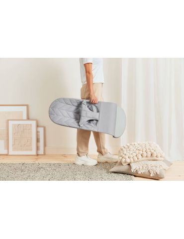 Babybjorn Leżaczek Bliss Woven Petal Quilt Light grey