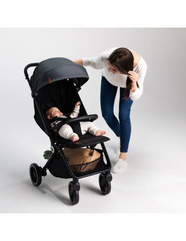 Lionelo Cloe Wózek spacerowy Black Onyx