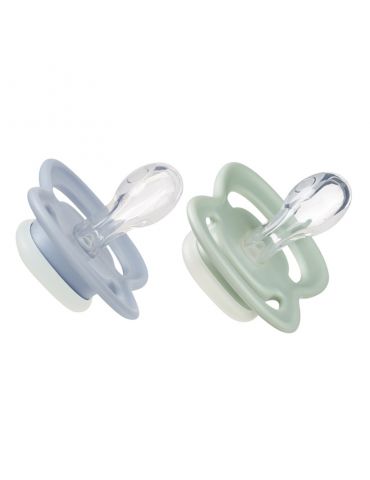 B.Box Smoczek silikonowy symetryczny 0-6m+ glow in the dark błękit/szałwia