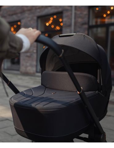 Venicci Claro Wózek głęboko-spacerowy Noir Venicci Claro Wózek głęboko-spacerowy Noir