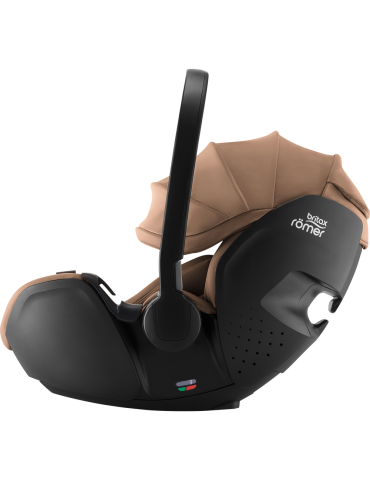 Britax Romer Baby Safe Pro 0-13 kg z bazą VARIO BASE 5Z Warm camel