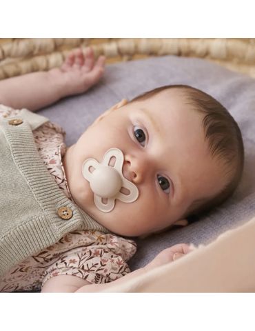 MAM Smoczek uspokajający Start 0m+ różowy