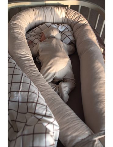 Poofi Ochraniacz do łóżeczka 275 cm latte