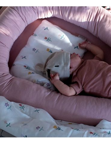 Poofi Ochraniacz do łóżeczka 275 cm piwonia Poofi Ochraniacz do łóżeczka 275 cm piwonia