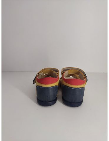 Emel Buty skórzane dziecięce Sandały Roczki E 2386-17 Emel Buty skórzane dziecięce Sandały Roczki E 2386-17