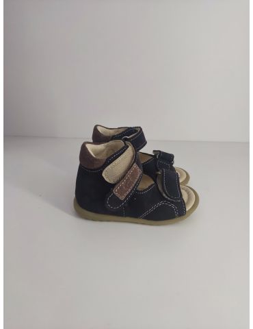 Emel Buty skórzane dziecięce Sandały Roczki E 2424-2 Emel Buty skórzane dziecięce Sandały Roczki E 2424-2