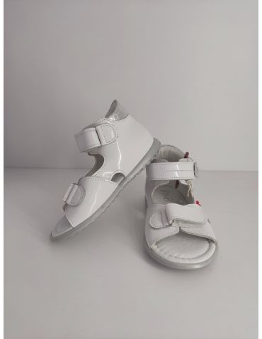 Emel Buty skórzane dziecięce Sandały Roczki E 2207-18 Emel Buty skórzane dziecięce Sandały Roczki E 2207-18
