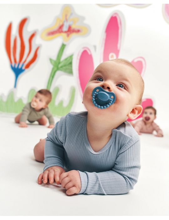 Luu Kids Smoczek silikonowy pozycjonujący 3-6m+ Cloudy blue