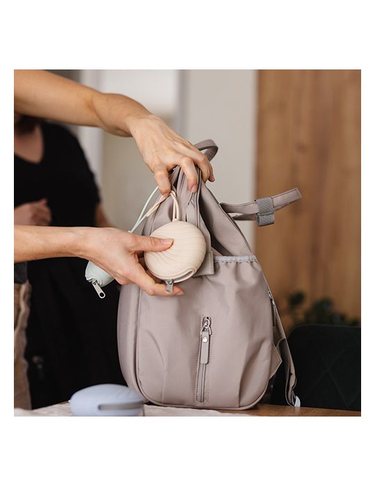 BabyOno Pojemnik silikonowy na smoczek na zamek szałwiowy