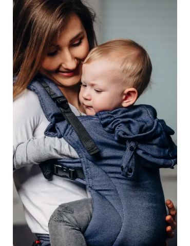 LennyLamb Nosidełko ergonomiczne LennyGo z tkaniny satynowej Baby Jeans