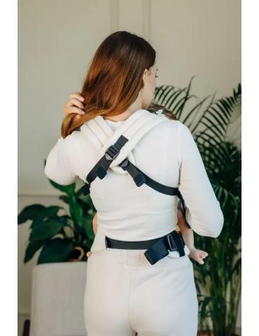 LennyLamb Nosidełko LennyLight z tkaniny jodełkowej Standard Luce