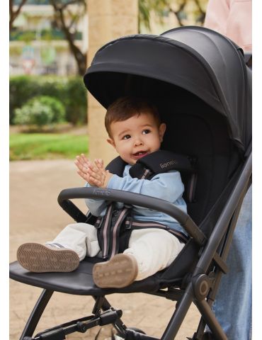 Lionelo Tansi Wózek spacerowy Black onyx