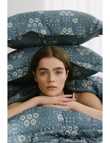 La Millou Poduszka bambusowa L 40 x 60 ( Bandana denim )