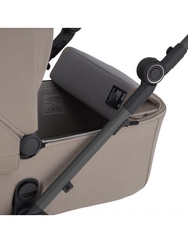 Anex IQ Basic Wózek głęboko-spacerowy Linen