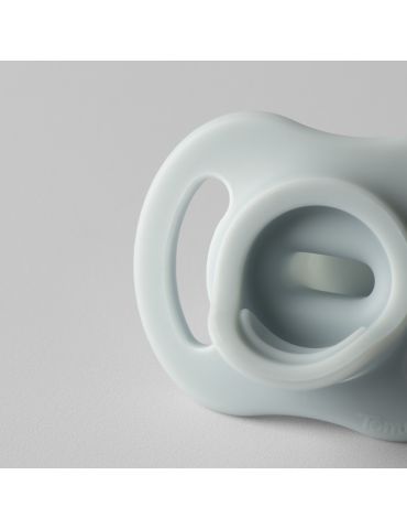 Tommee Tippee Smoczek uspokajający Ultra light 0-6m boy 4szt.