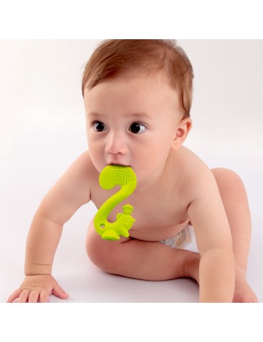 Mombella Gryzak zabawka squirrel orange Mombella Gryzak zabawka squirrel orange